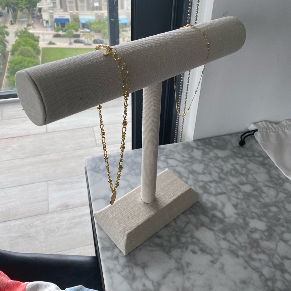 Necklace Stand